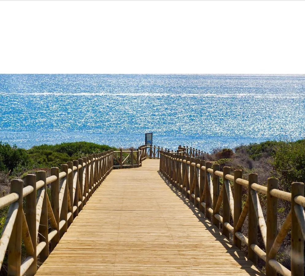 Apartment Honeymoon Corner Suite, Sun-All-Day Terrace On The Best Beach Of Marbella Spain