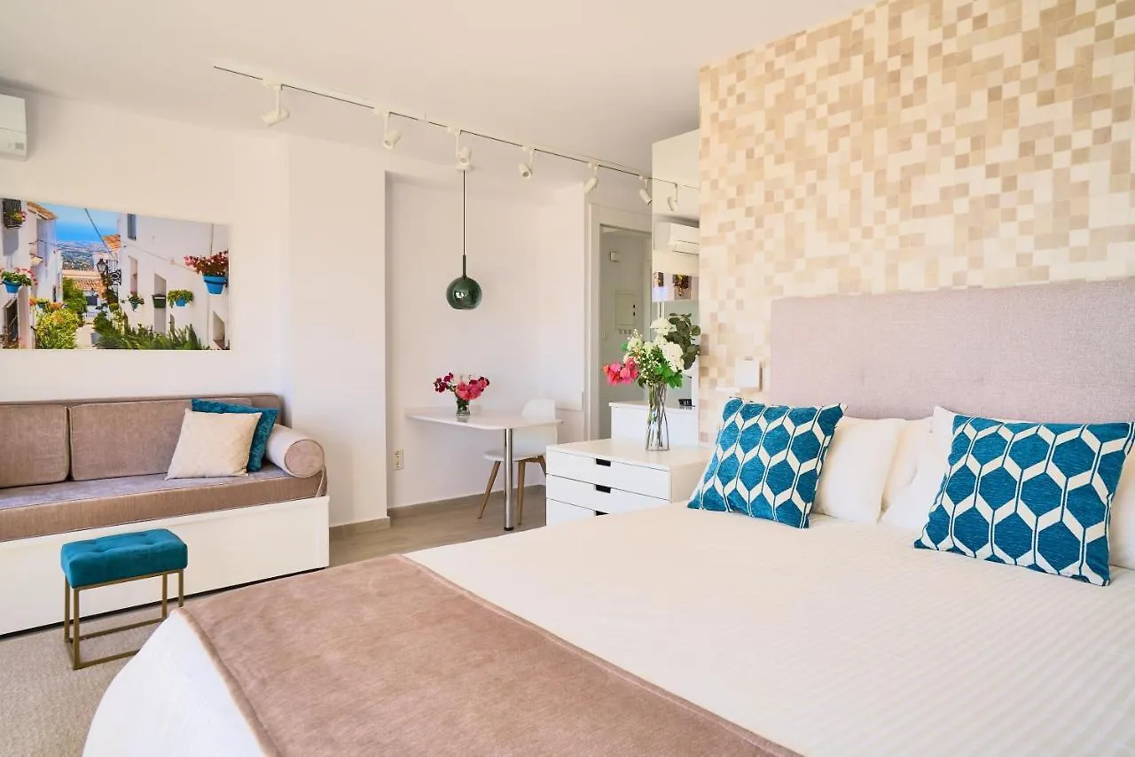 Honeymoon Corner Suite, Sun-All-Day Terrace On The Best Beach Of Marbella 0*,